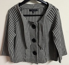 Nine West Women’s Button Up Jacket Size Medium RN54050 Black/White Jacket