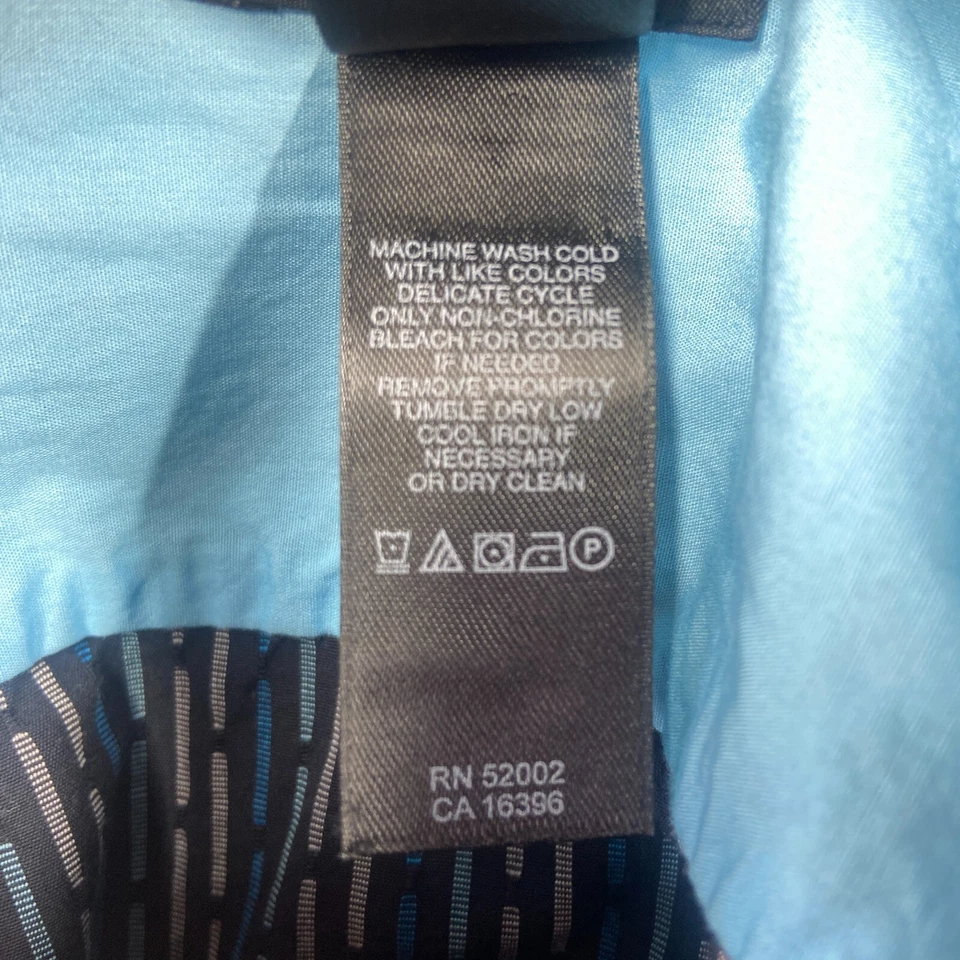 Camisa de vestir de manga larga con botones a rayas talla M de corte moderno Claiborne para hombre Foto 3 de 4