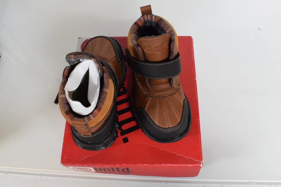 Unltd. Equipaje de Marc Ecko Braxton FLYNN para niños talla 5,5 (28865N/LUG) Foto 2 de 3