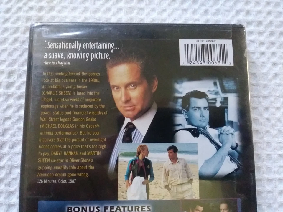 Wall Street (DVD, 2000 W/S) Michael Douglas/Charlie Sheen NEW Sealed Free Ship ! Foto 3 de 4