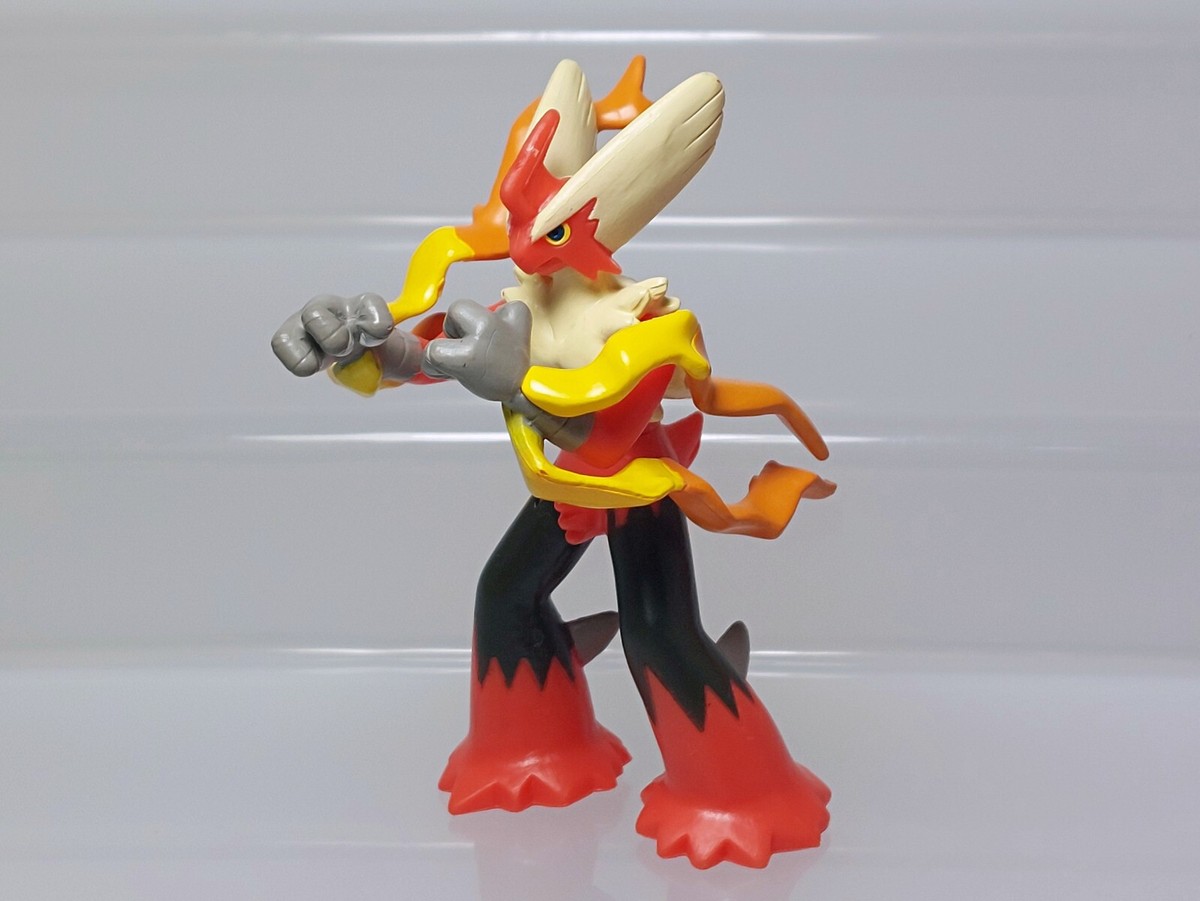 Mega Blaziken Pokemon Pose Figure XY Takara Tomy A.R.T.S