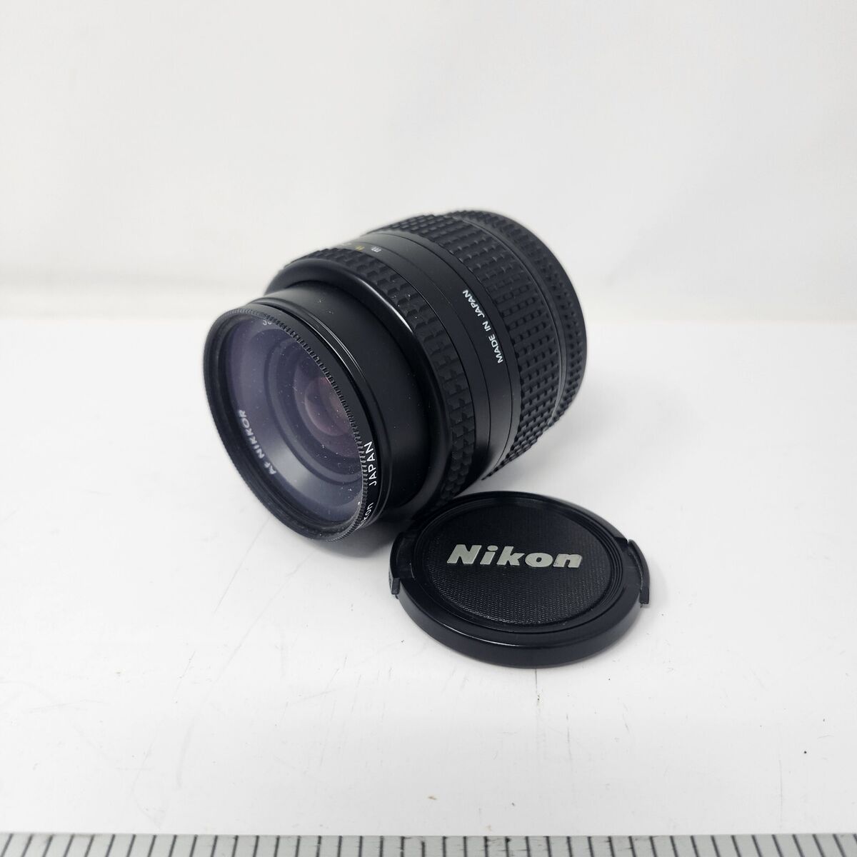 Nikon AF Nikkor 35-70mm F3.3-4.5 lens Great Condition Made Nikon AF Nikkor 35-70mm F3.3-4.5 lens Great Condition Made