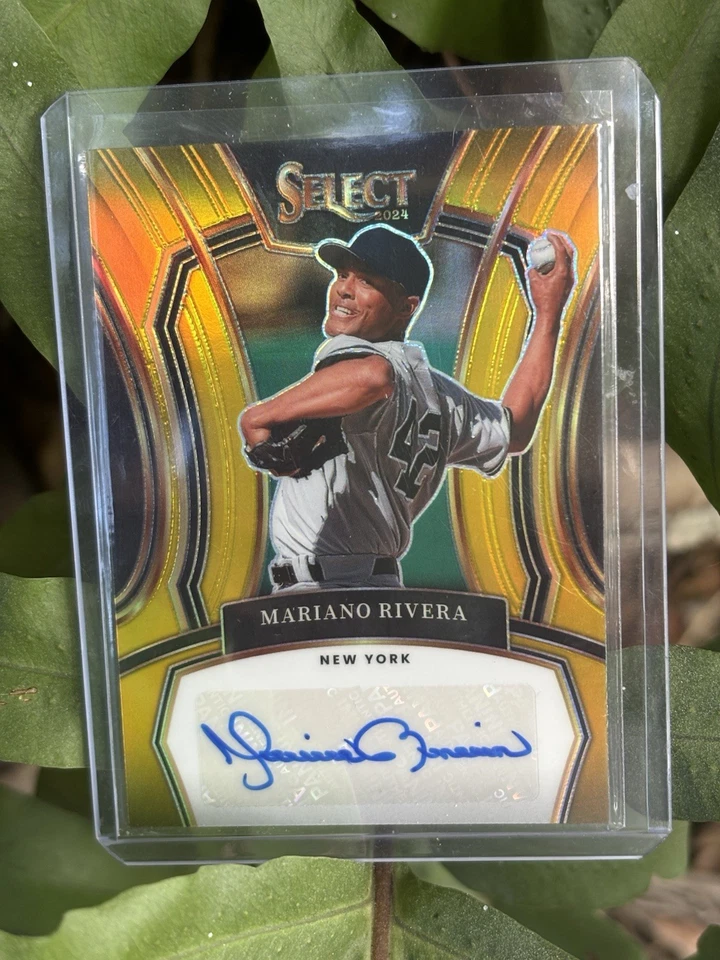 2024 Panini Select Legendary Signatures Mariano Rivera 02/10 Foto 3 de 3