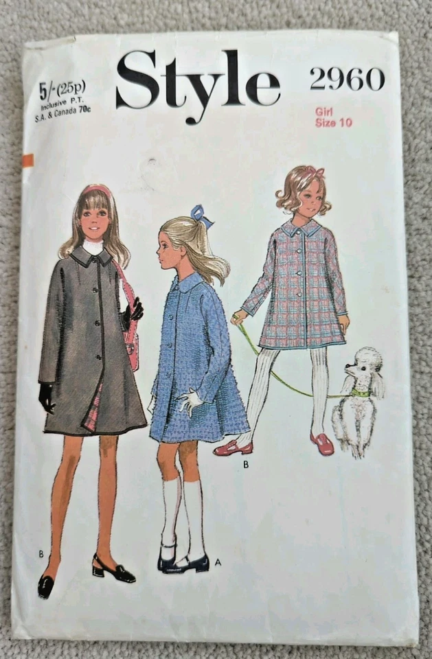 Vintage 1970s Style 2960 Girl's Reversable Coat Sewing Pattern Size 10 - Image 2 of 3