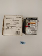 HONEYWELL R8184G 4082 Oil Burner Control