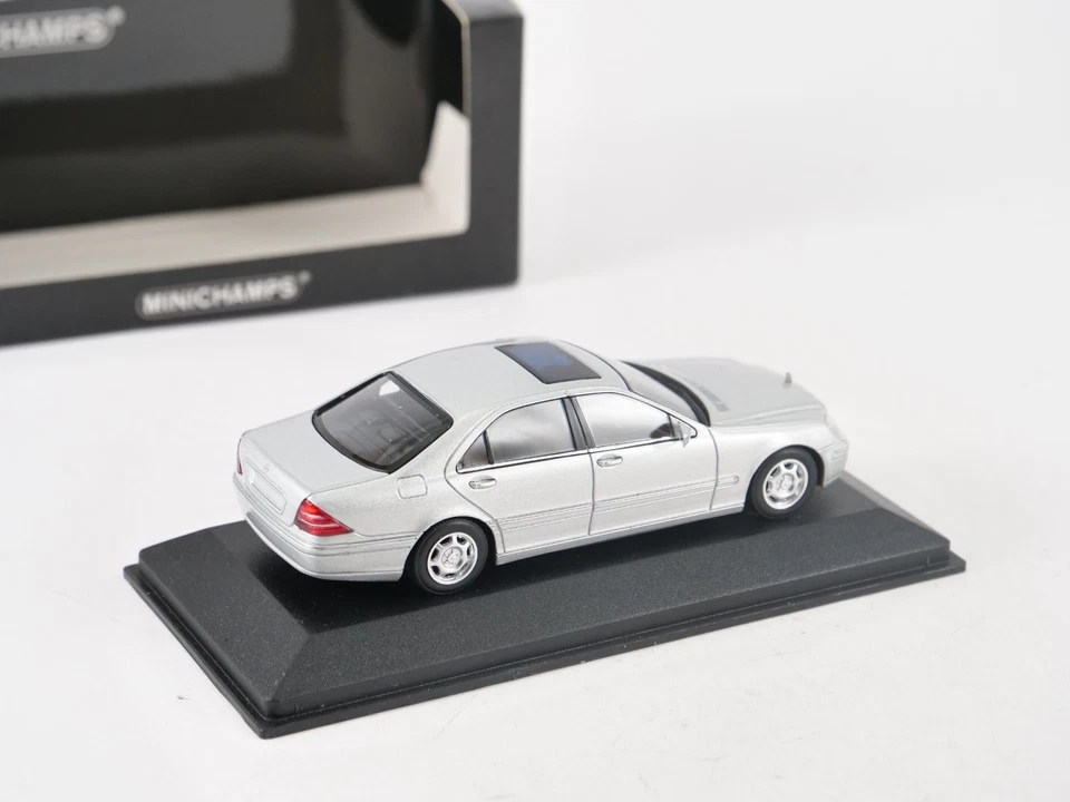 Minichamps 1/43 Mercedes-Benz Classe S 1998 Argento Edizione Limitata - Immagine 2 di 4
