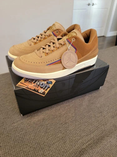 Air Jordan 2 Retro Low SP DETROIT Size 9.5 DV7129-222 Tan Brown DS