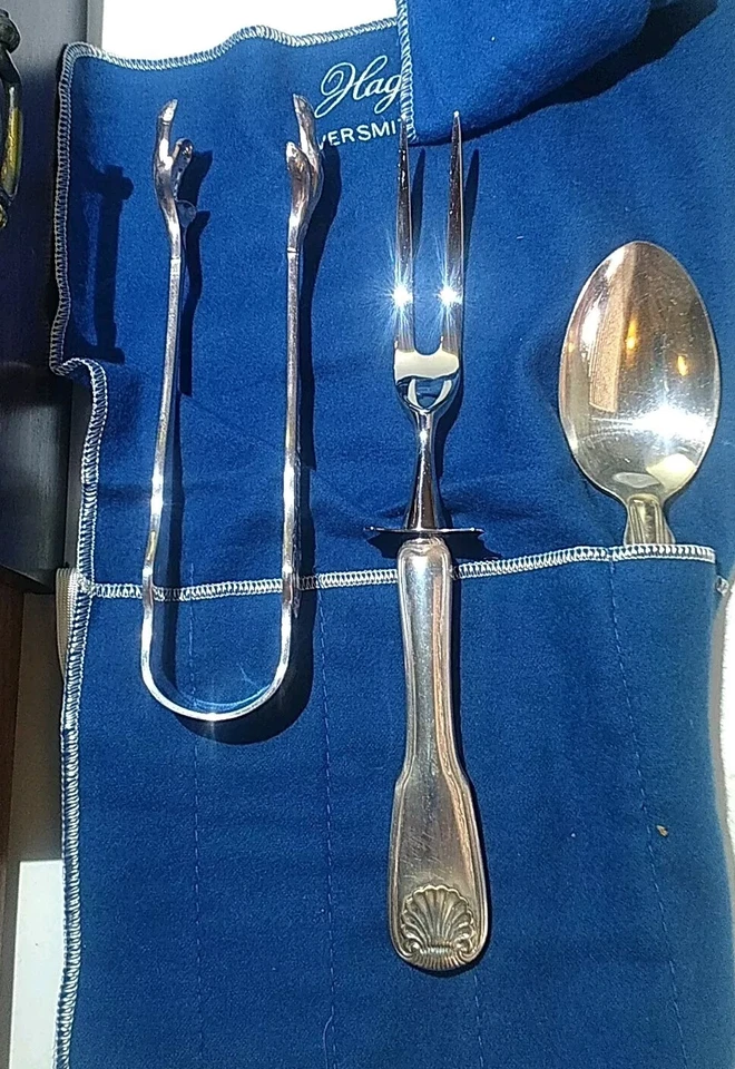 85 pc Reed & Barton Winterthur 1982 Silver Plate Flatware Set W/Wood Chest HTF  - Image 2 of 4