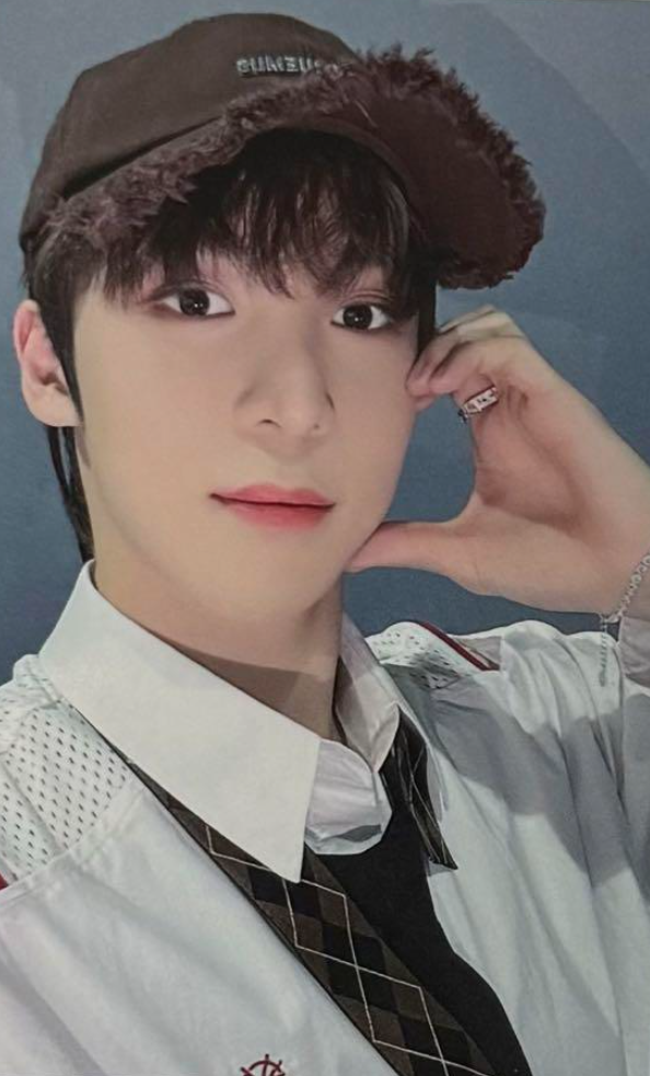 ATEEZ YUNHO PHOTOCARD ユンホ　トレカ Ateez YUNHO official photocard pc kpop | eBay