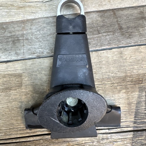 Yakima 1A Raingutter Tower + Boot - Single Tower