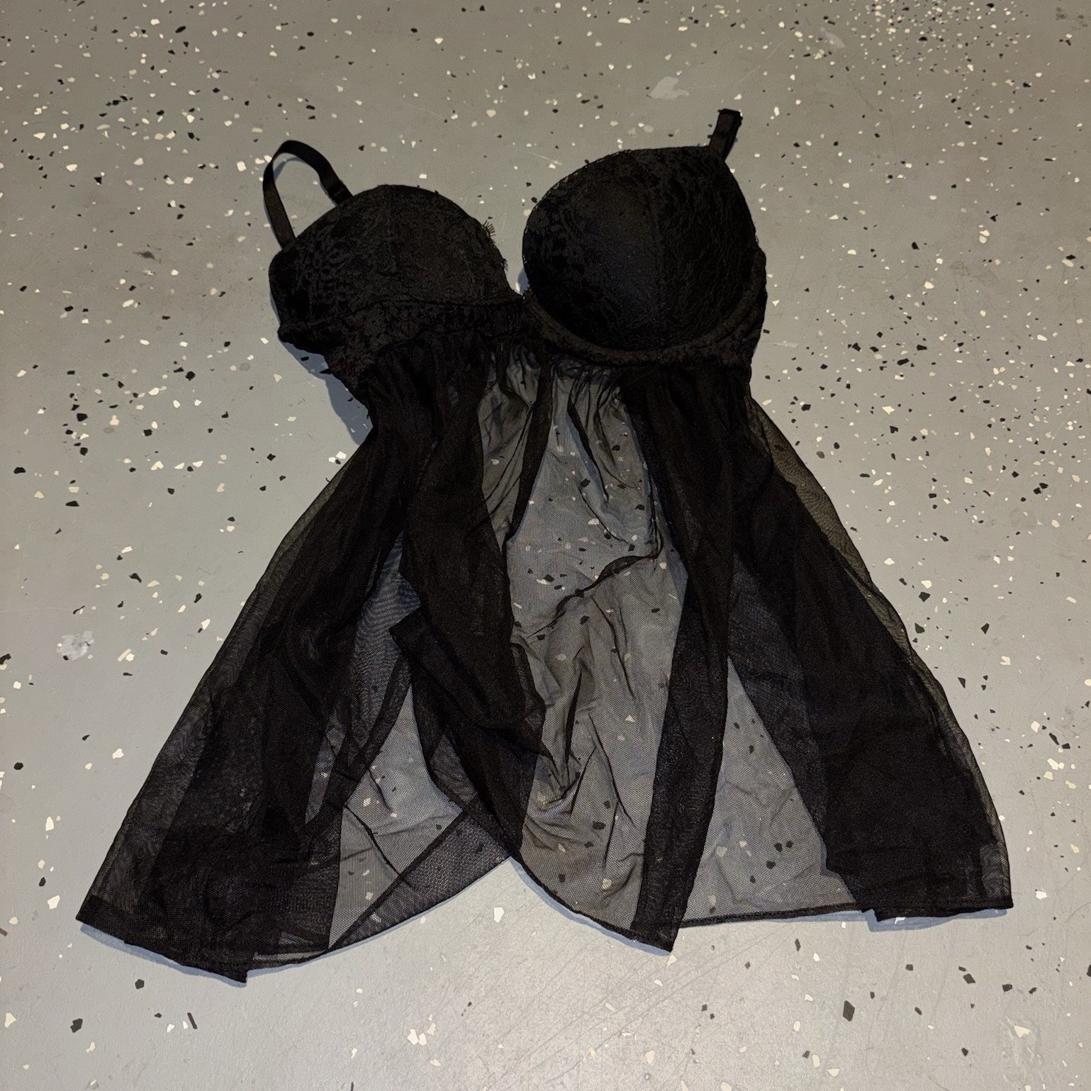 Victoria's Secret Women's Black Lace Mesh Babydoll 36D