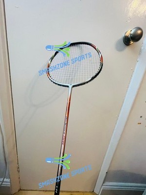 Yonex gebrauchter klassischer Schläger, Uniformpreis, Zufallsauswahl.