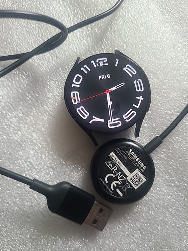Samsung Galaxy Watch 6 44mm BLACK SM-R945U Excellent Condition No Marks