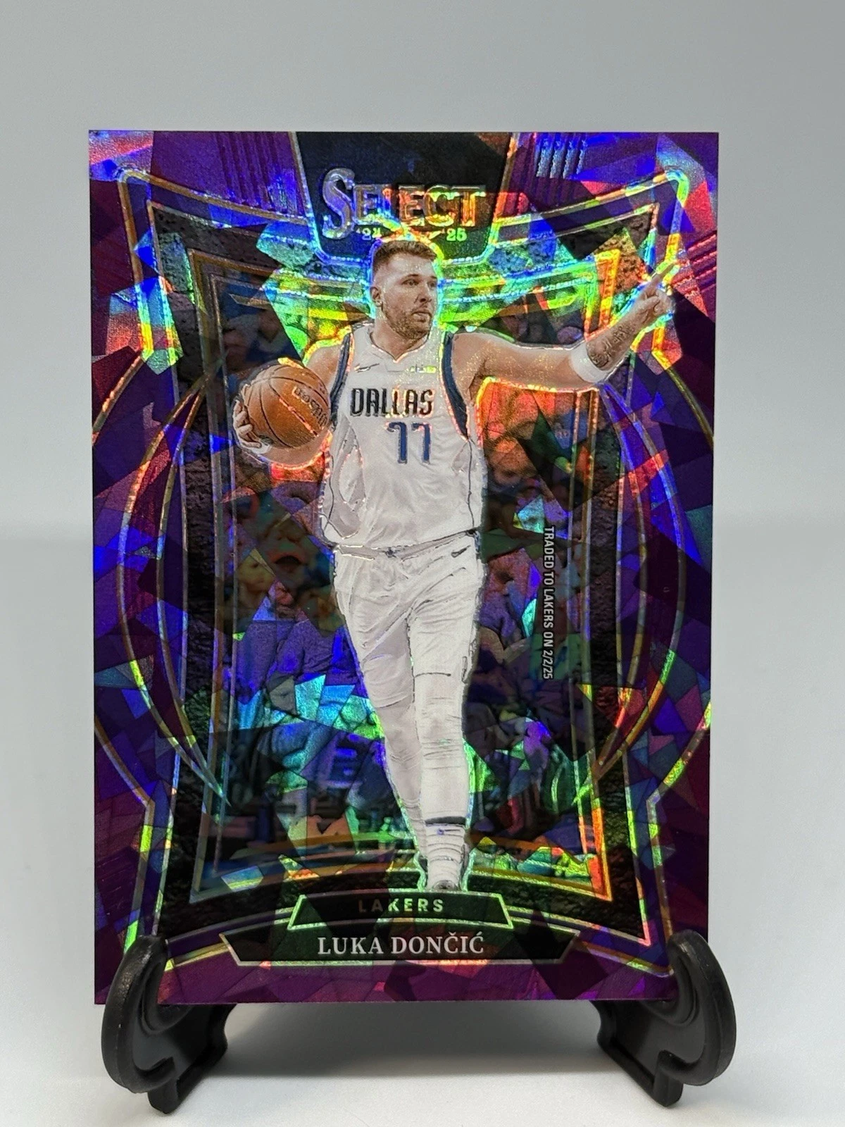 Luka Doncic 2024 Panini Select Concourse Purple Cracked Ice 1/99 First In Print