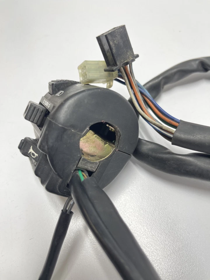 左控制车头灯开关 02 03 本田 CBR900RR CBR 954 HM-28QB-T — 第 4/4 张图片