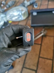 Original Opel Corsa B S93 Warnblinkschalter Warnblinker Schalter 90347821