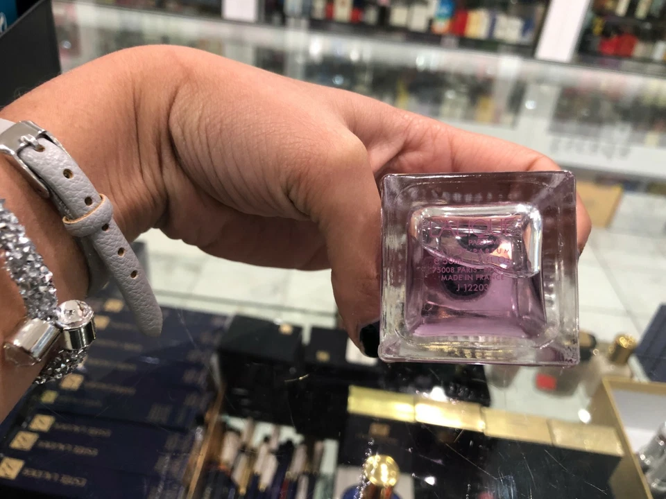 TENDRE KISS BY LALIQUE EAU DE PARFUM 50 ML SPRAY CLÁSICO  Foto 2 de 2