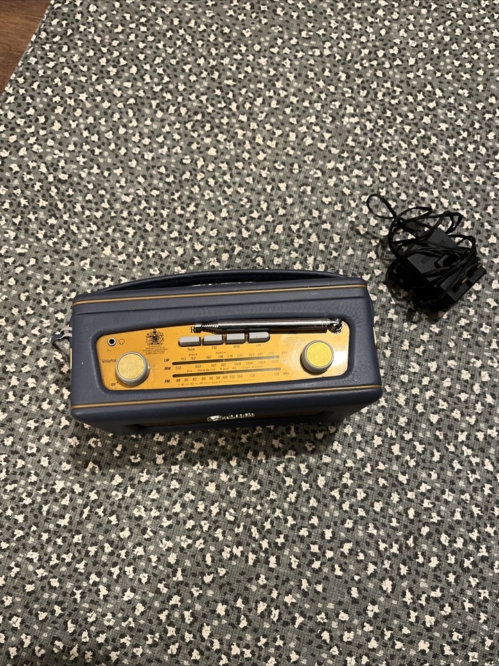 Roberts Revival R250 AM/FM Radio 5038301112509 eBay