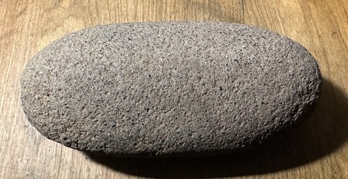 NATIVE AMERICAN MANO BASALT GRINDING STONE - Picture 4 of 10