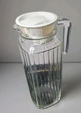 ARC FRANCE Refrigerator Ribbed Glass 1 Quart PITCHER & Lid Juice Water VTG