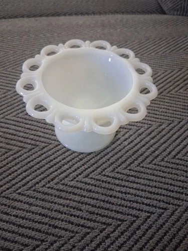 Vtg 7" White Milk Glass Pedestal Compote Bowl Scalloped Heart Laced Edge Dish