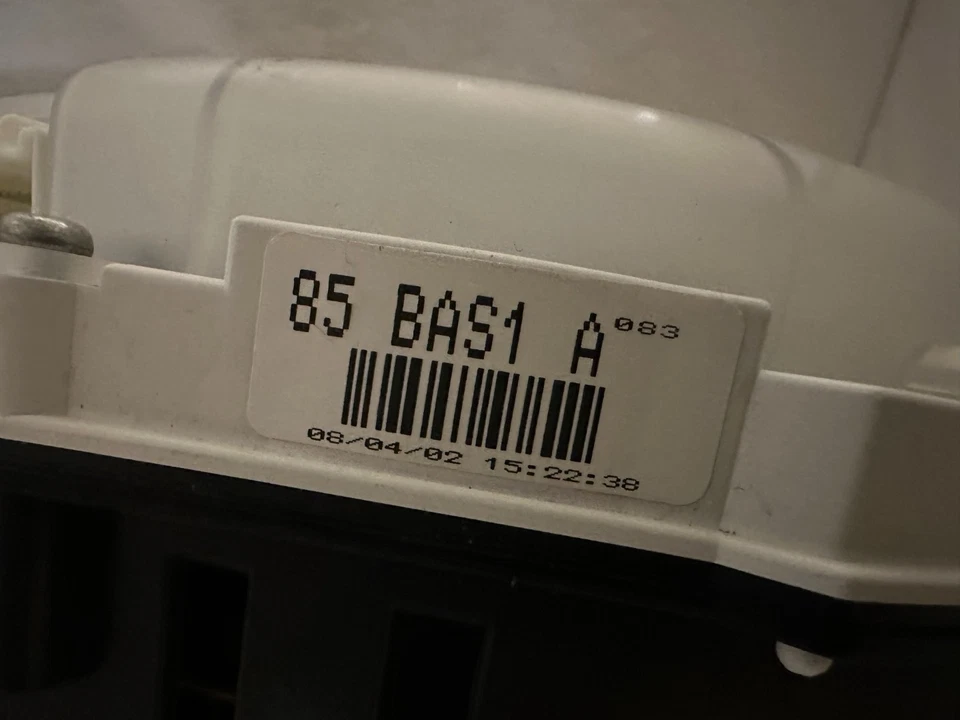 Cuadro de instrumentos velocímetro medidor de panel 07 08 09 Mazda 3 59.217 millas Foto 4 de 4