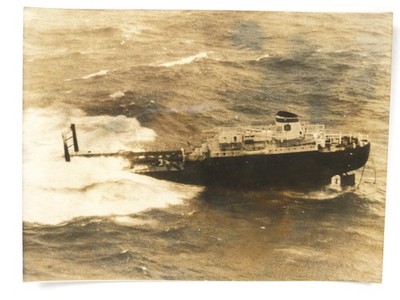 Öltanker Tanio Stern Abschnitt Schiffswrack Bretagne Schlussstein 1980 Vintage Foto