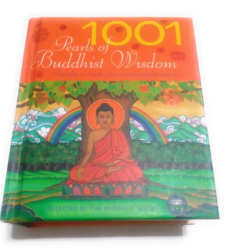 1001 Pearls of Buddhist Wisdom