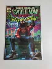 🔥🕷 MILES MORALES #35 DERRICK CHEW CK Exclusive Trade Dress Variant LTD 3000