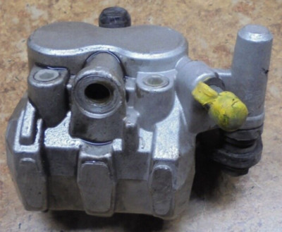 2008 Kinroad Scooter 215T Handsome 50 CC 50CC Front Disk Brake Caliper 08