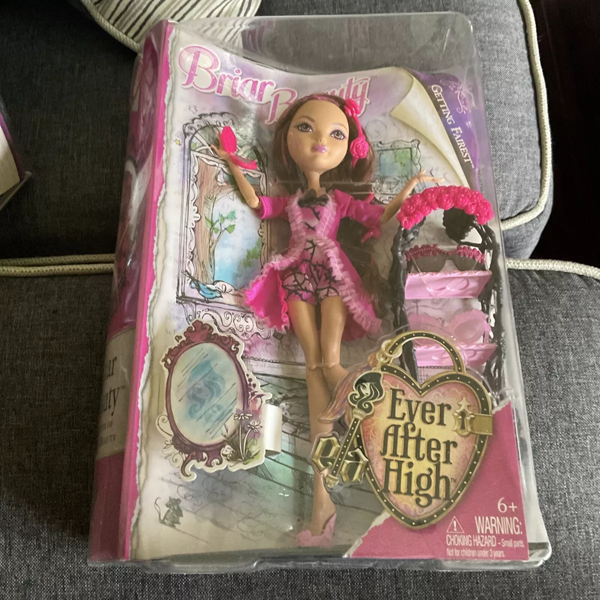 EVER AFTER HIGH Briar Beauty Doll GETTING FAIREST Retired NRFB Rare! NEW!