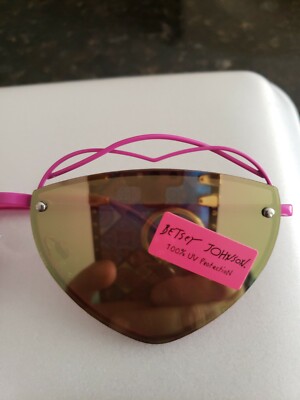 VERY NICE NWT Betsey Johnson BJ YOU STOLE MY HEART  display picture 3