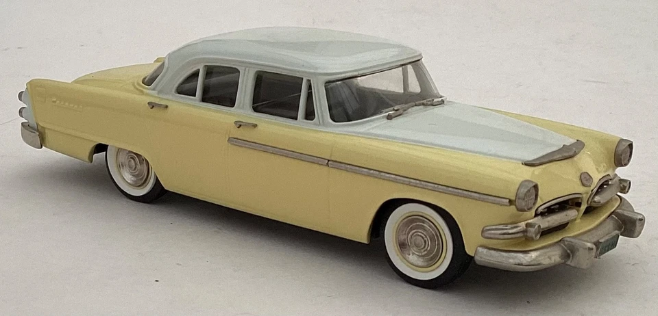 Brooklin Models 1955 Dodge Coronet 4 Door Sedan. Sapphire White/Fantasy Yellow. - Image 4 of 4