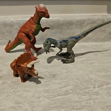 3 - Jurassic World Park Savage Strike Velociraptor Dinosaur Lot Of 3 Toys