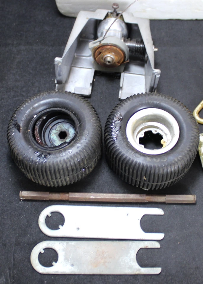 Buggy de dunas a gasolina Cox con caja - vintage - PARA REPUESTOS Foto 2 de 4