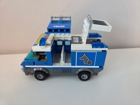 LEGO City Police Dog Van (4441)      100% Complete with instructions