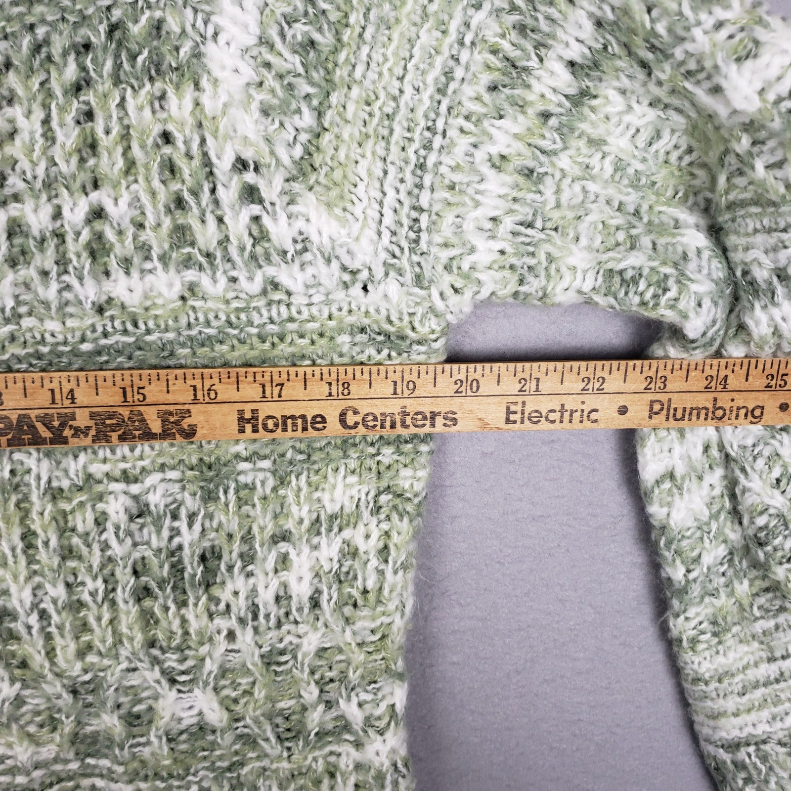 Universal Thread Size L Chunky Knit Pullover Swea… - image 8