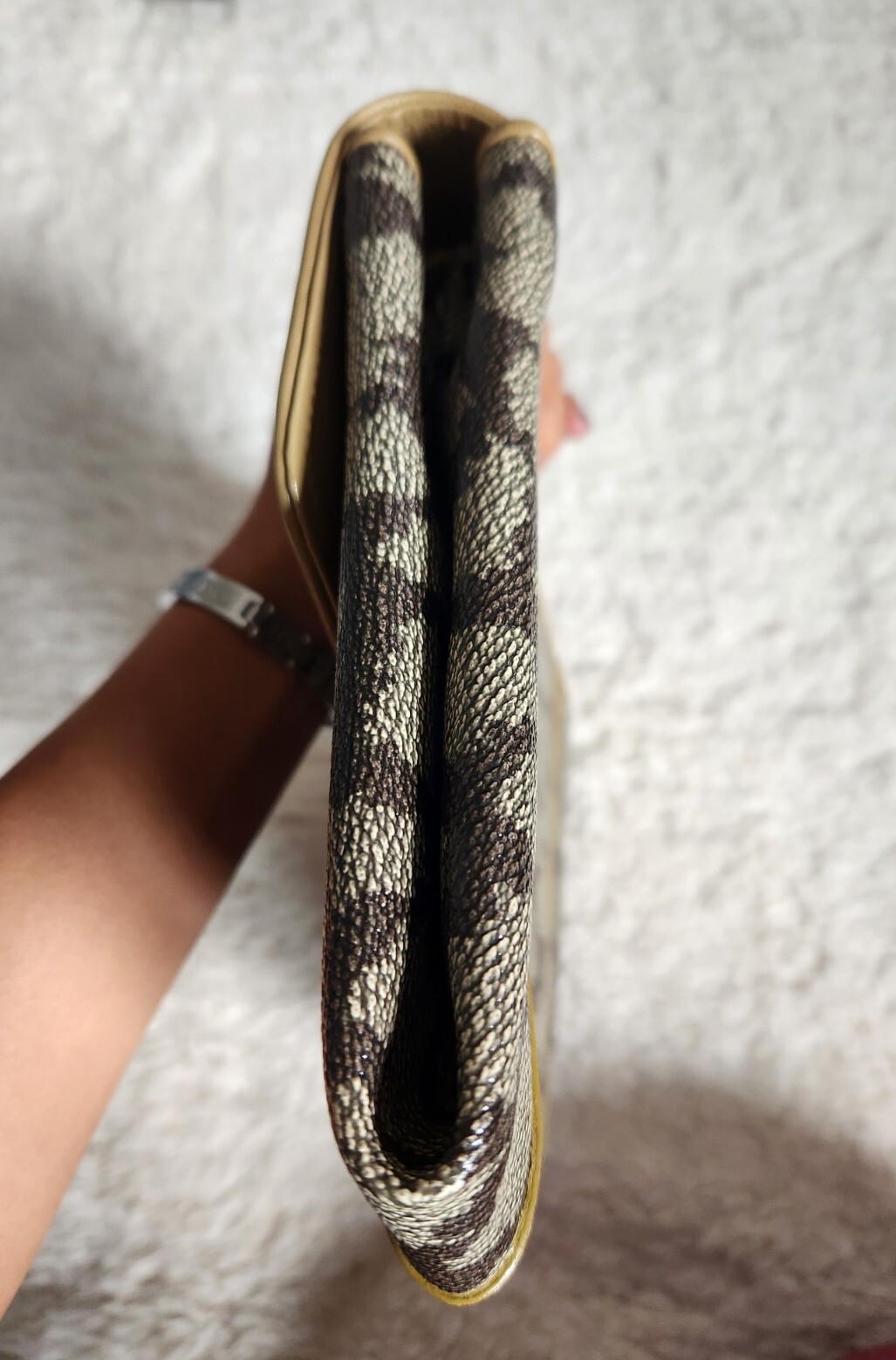 YSL Yves Saint Laurent Custodia a frizione in pelle