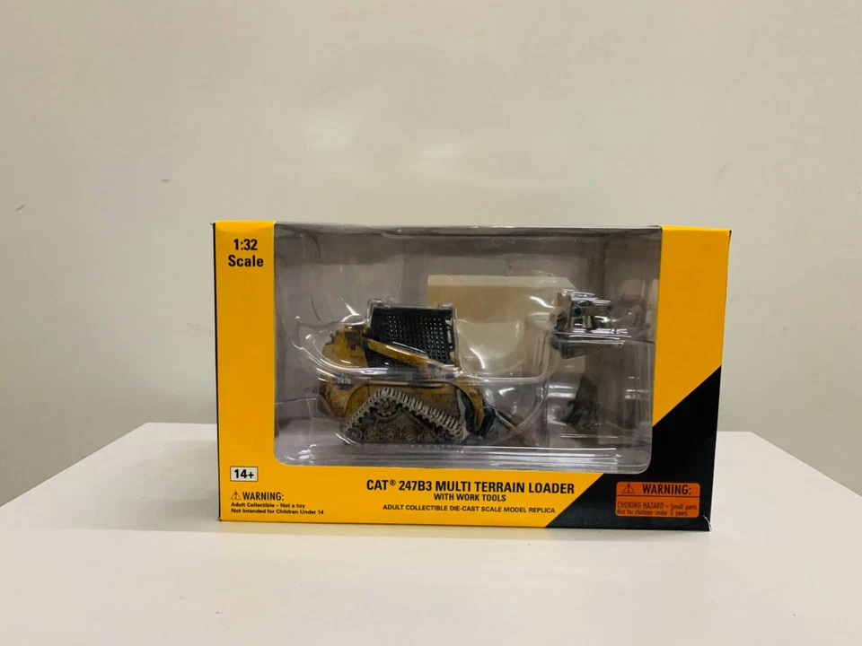 Norscot Cat 247B3 Multi Terrain Loader With Work Tools Muddy Edition 1:32 55269 - Image 2 of 4