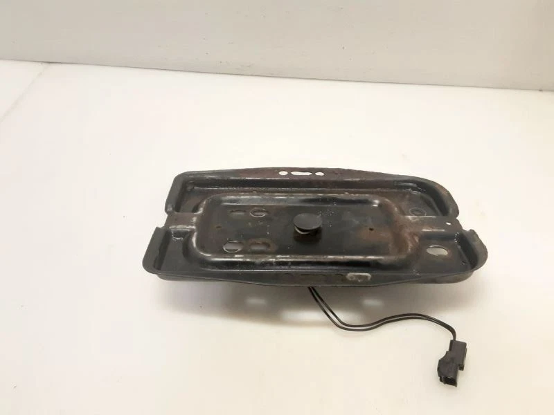 Jeep TJ Wrangler OEM Battery Tray 1997 1998 1999 2000 2001 2002 2003 2004 123129 - Image 4 of 4