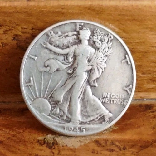 1945 Liberty Walking Half Dollar Silver Business Strike US Coin