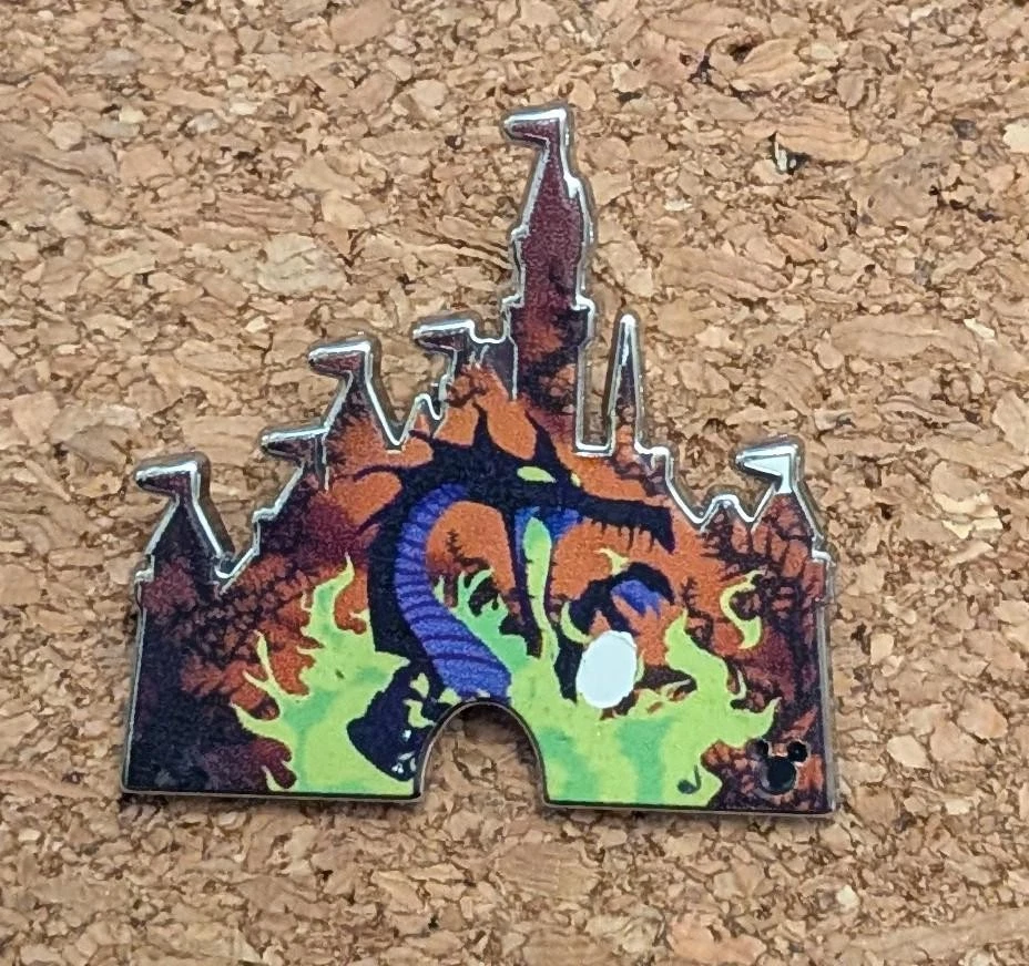 Disney Pin Disneyland Castle Hidden Mickey Wave B DLR 2025 damage to paint