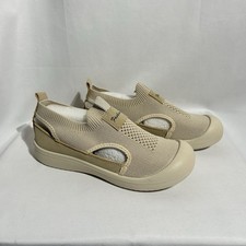 Women  s Slip-On Mesh Walking Shoes Sz 7.5 Lightweight Casual Comfort Sneakers