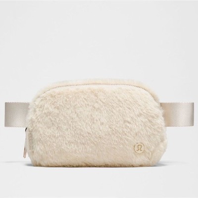 LULULEMON Everywhere Belt Bag Plush Fleece Ivory / Gold *Rhinestone Logo NEW $68
