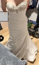 David's Bridal Size 6 White Sweetheart Mermaid Corset Back Beaded Gown