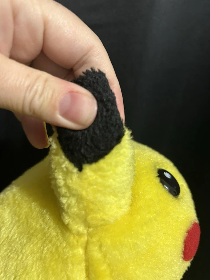 Pokémon Pikachu Jumbo Fat Pikachu Plush Toy 9" Nintendo Vintage Tomy HTF RARE - Image 4 of 4