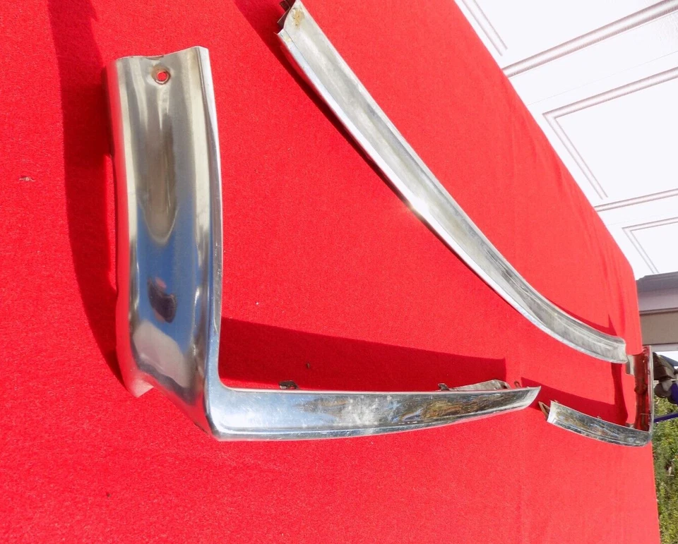 Chevrolet Impala SS 1965 1966 1967 convertible cabezal un pilar moldura GM Foto 4 de 4