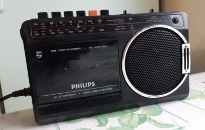 Poste Radio Cassette Philips D7182 ancien Vintage - Photo 1/4