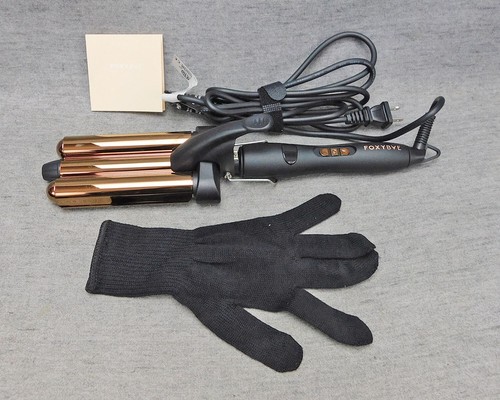 Ferro arricciacapelli Wavy Baby Triple Waver oro rosa di FoxyBae nuovo in scatola aperta - Foto 4 di 17