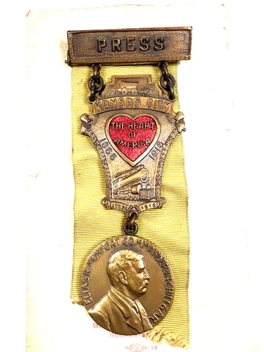 VTG GAR Golden Jubile 50th National Encampment Badge 1916 Kansas City Grand Army